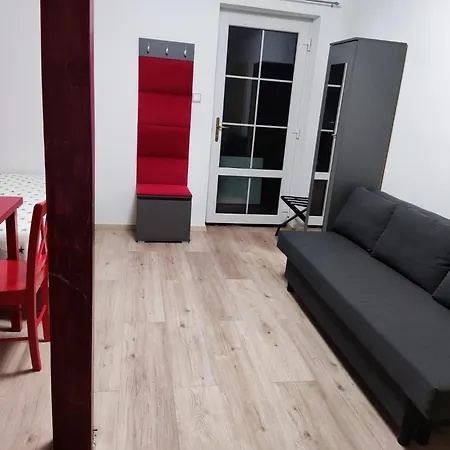 Motyli - Luxusni U Jestedu Appartement