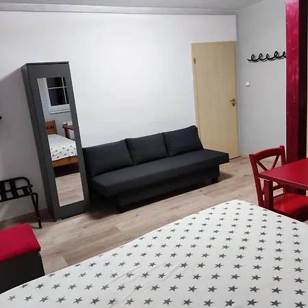 Motyli - Luxusni U Jestedu Appartement *